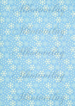 Hópelyhek halványkék háttérrel