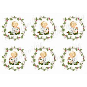 Angyalka kismadárral karácsonyi koszorúkban