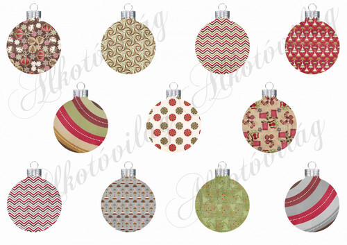 Karácsonyi gömbök színesben