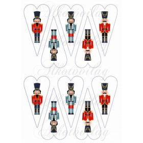 Diótörő figurák hosszúkás szívekben KICSIBEN