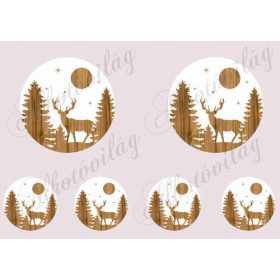   Téli táj szarvassal, fenyőkkel fa korongokon 10 cm átmérővel - HÍMZŐKERETHEZ