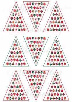 Fenyőfák karácsonyi gömbökből fenyődíszhez