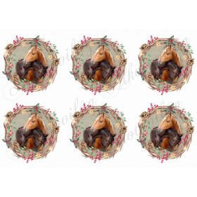 Lovak karácsonyi vesszőkoszorúban