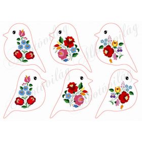 Tüneményes kismadarak kalocsai mintákkal