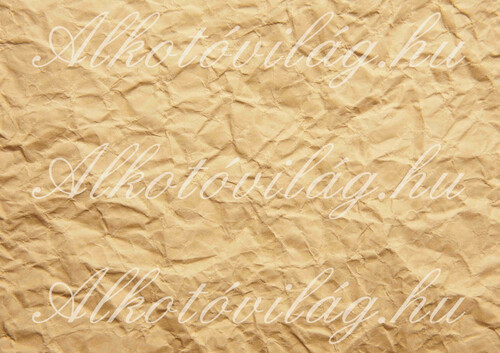 Gyűrött papír szépiában