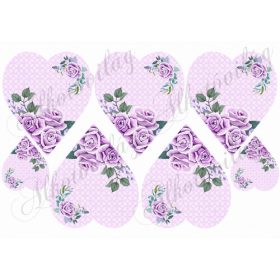 Lila rózsák lila szíveken