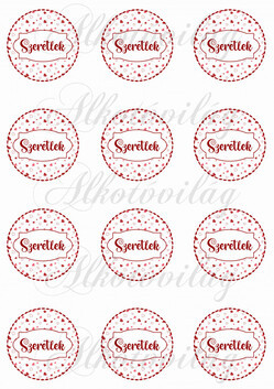 Szeretlek felirat aprócska szíves körökben KICSIBEN