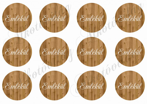 Fa erezetes körök EMLÉKÜL felirattal