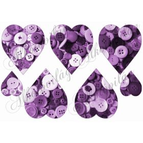 Szívek lila árnyalatú gombokkal