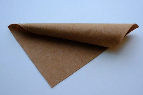 Közép puhaságú egyszínű filc anyag KARAMELLBARNA - 20x30 cm