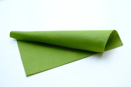 Közép puhaságú egyszínű filc anyag ÉLÉNK KÖZÉPZÖLD- 20x30 cm