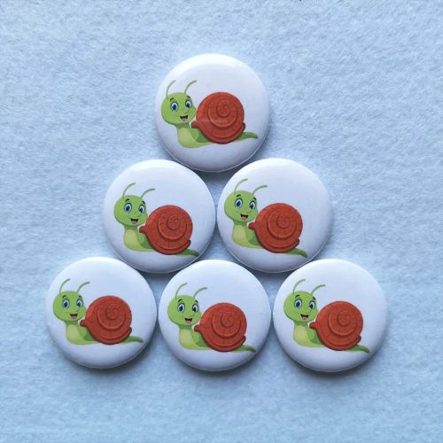 Egyedi ragasztható gomb, kitűző- OVIS JELEK- CSIGA